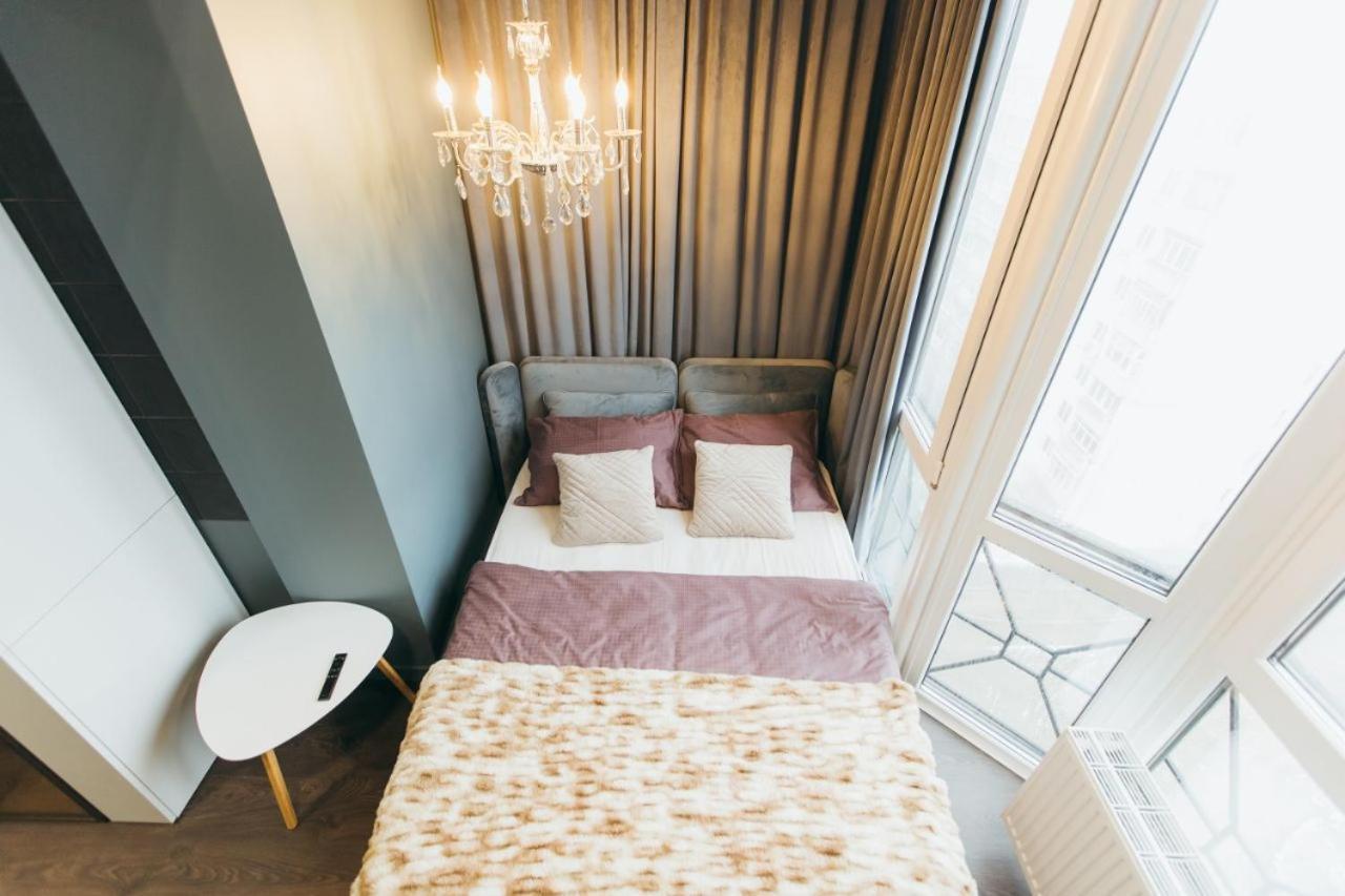 Atlant Luxury Apartments On Golovna Навпроти Тц Депот, Безконтактне Заселення 切尔诺夫策 外观 照片